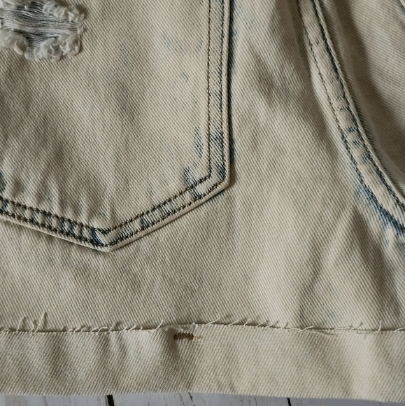 Pacsun Distressed Denim Shorts Size 25 - Picture 11 of 14